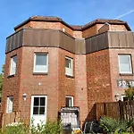 Gustav - Moderne Maisonette-wohnung Mit Terrasse Wangerooge
