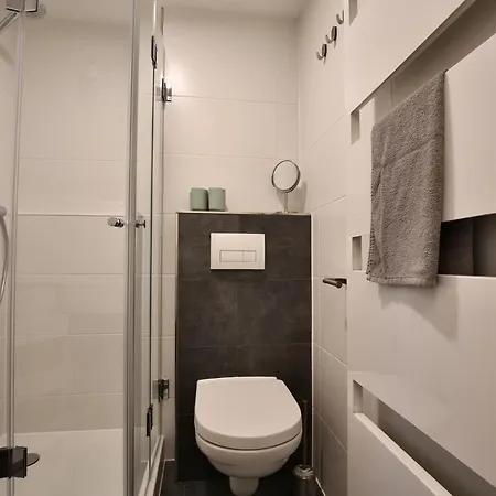 Gustav - Moderne Maisonette-wohnung Mit Terrasse * Wangerooge